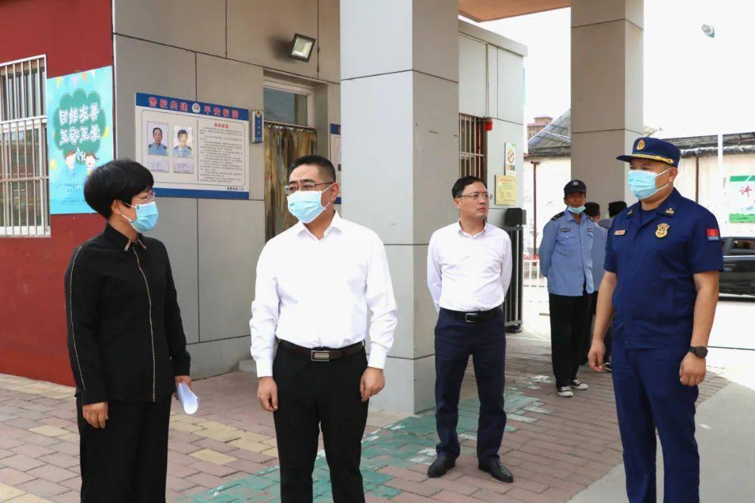 为广大群众创造一个良好的消防安全环境,9月19日,县委常委,常务副县长