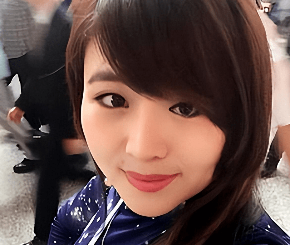 15年非洲富二代追求东北独眼美女,隔年领证裸婚,如今2个混血娃_王佳莹