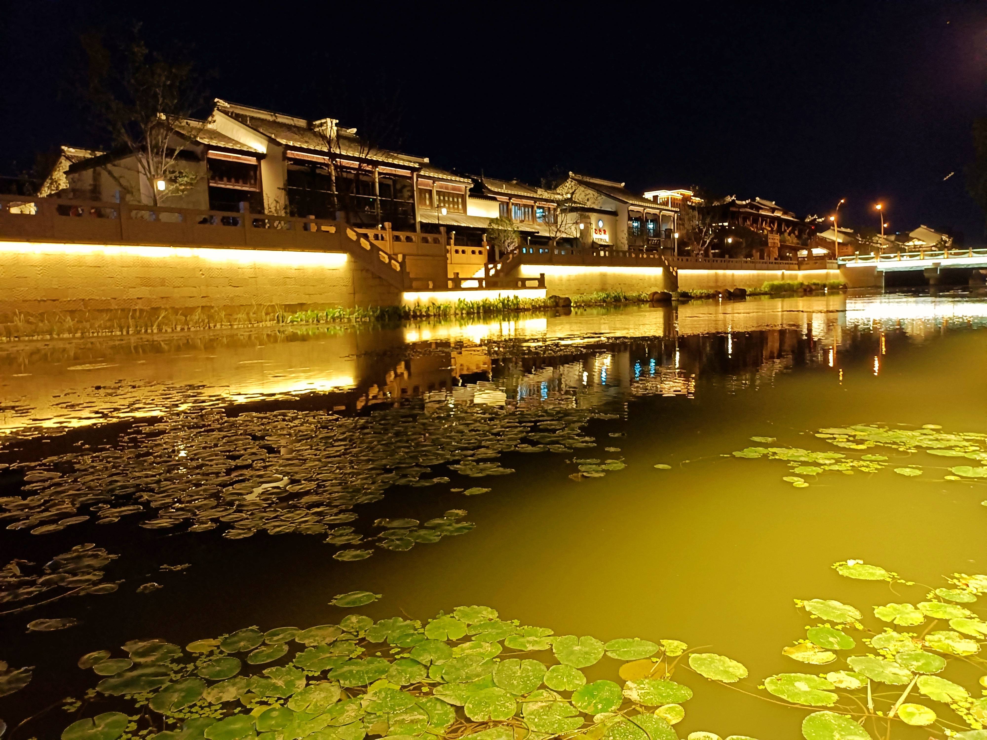 江苏宿迁:秋高气爽 苏州街夜色迷人_photo_宿迁_苏宿