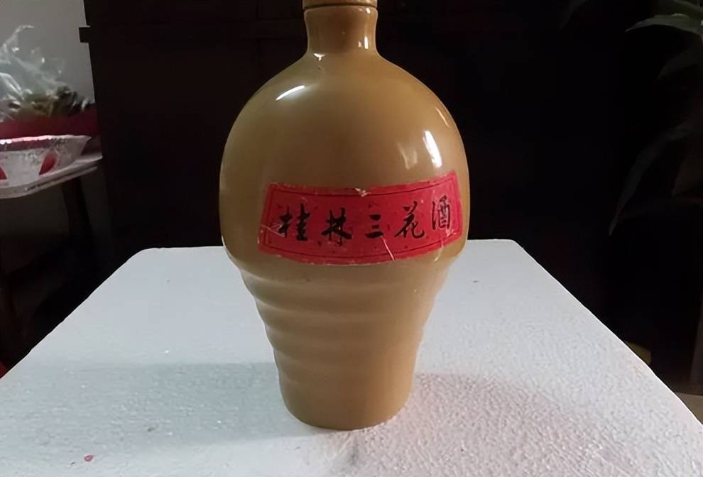 酒"天花板",几经易主沉寂多年,今凭借"怼"字强势归来_宝丰_酿造_河南
