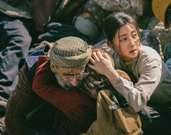 《万里归途》最感人一幕！张译改戏，一句话让人瞬间泪目_王迅_电影_吴京