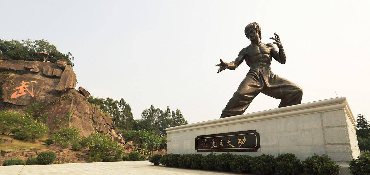 直击李小龙乐园：占地3000亩投资1.5亿，其中雕塑令人震撼