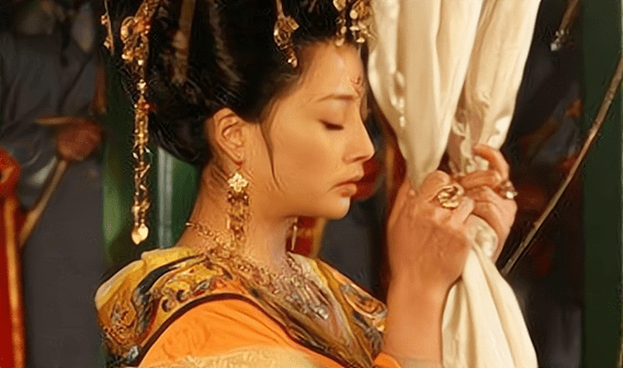 父母兄弟都做过皇帝,野心勃勃的太平公主,为何最终还是无缘皇位_李旦