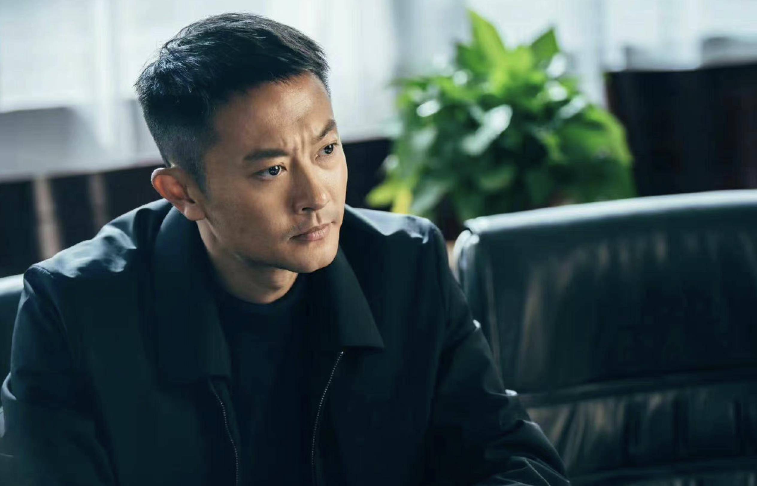 聊聊自己扮演一个没心没肺的男人的感受_角色_电视剧_挑战性
