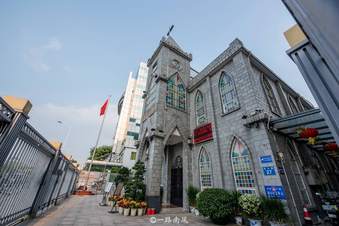 广州市区隐藏一座百年老教堂，雄伟典雅但少人知道，你去过吗？