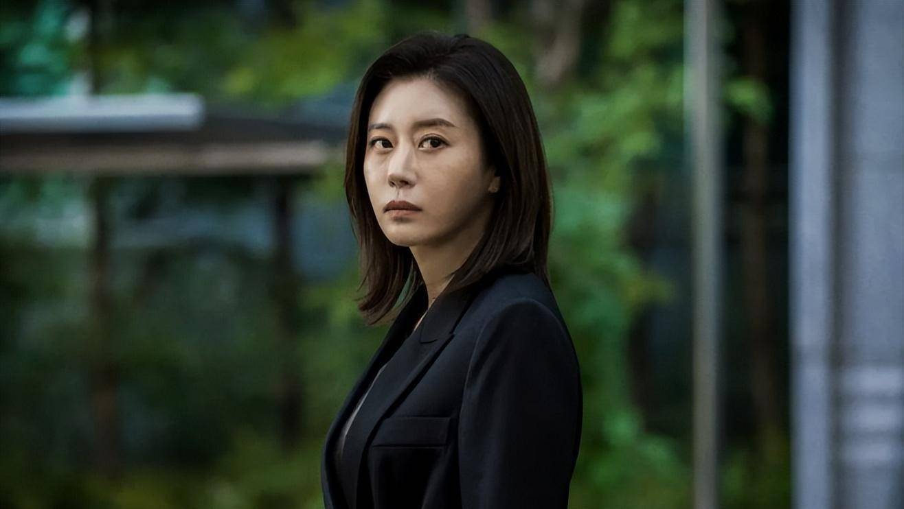 B级文件：变态议员因选举而引发的家庭惨案_泰山_尹敏_金秘书