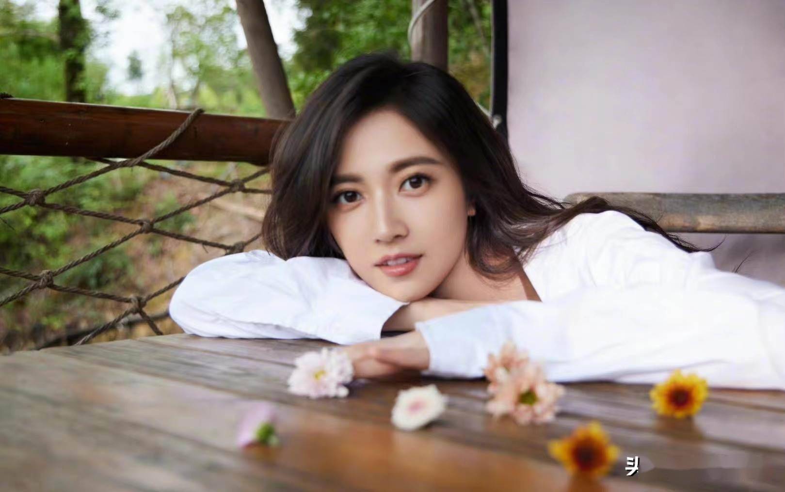 连“扑”6部女主戏,唐嫣看好的这位接班人还有救吗?_陈钰_演技_赵敏