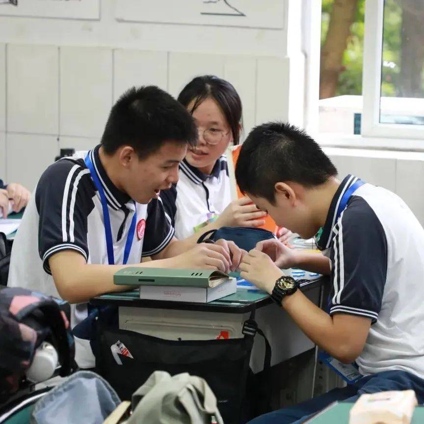 四川省105所一级示范性普通高中建设发展总体向好!龙泉中学挺进十强~_教育_成都_监测