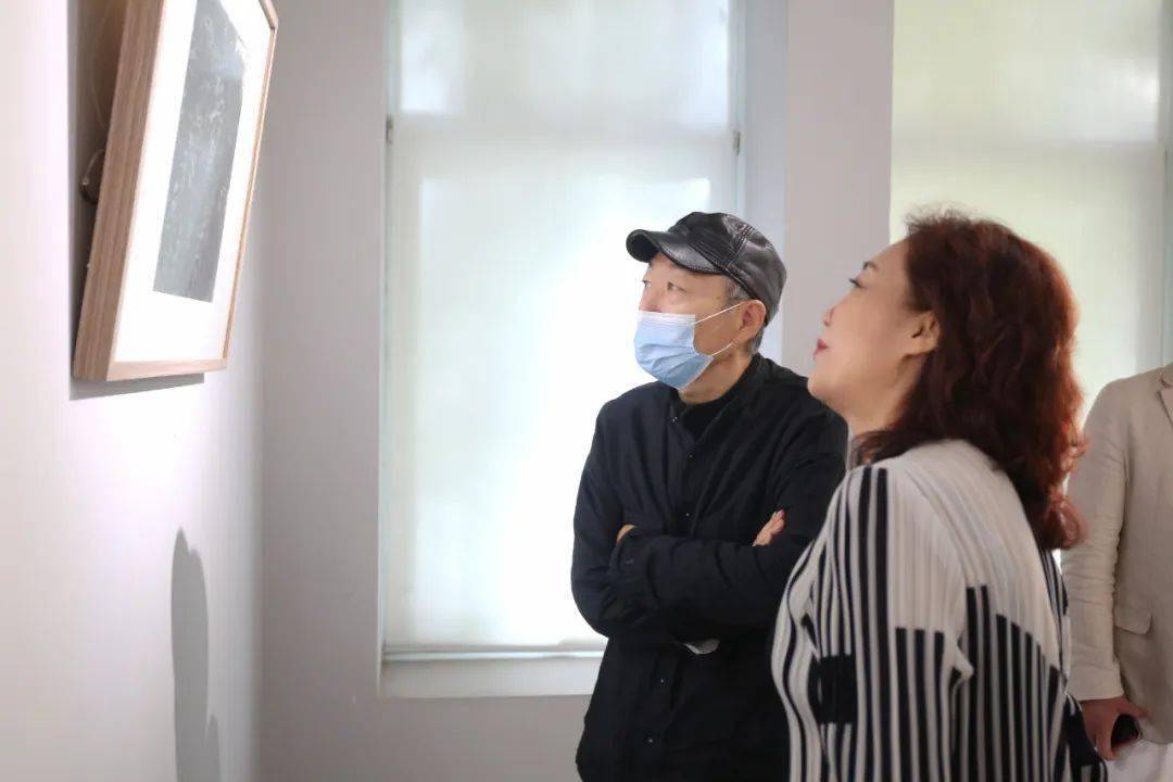 心相漫生——李小芳水墨画展在京开幕!_展览_中国_先生