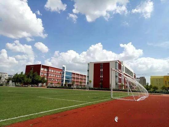 全力改善保障民生 建设美丽幸福奎山_奎山街道_活动_群众