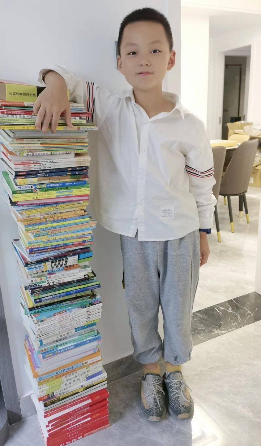 三6追夢中隊閱讀分享會_小學班主任寄語_實驗小學班班有讀活動