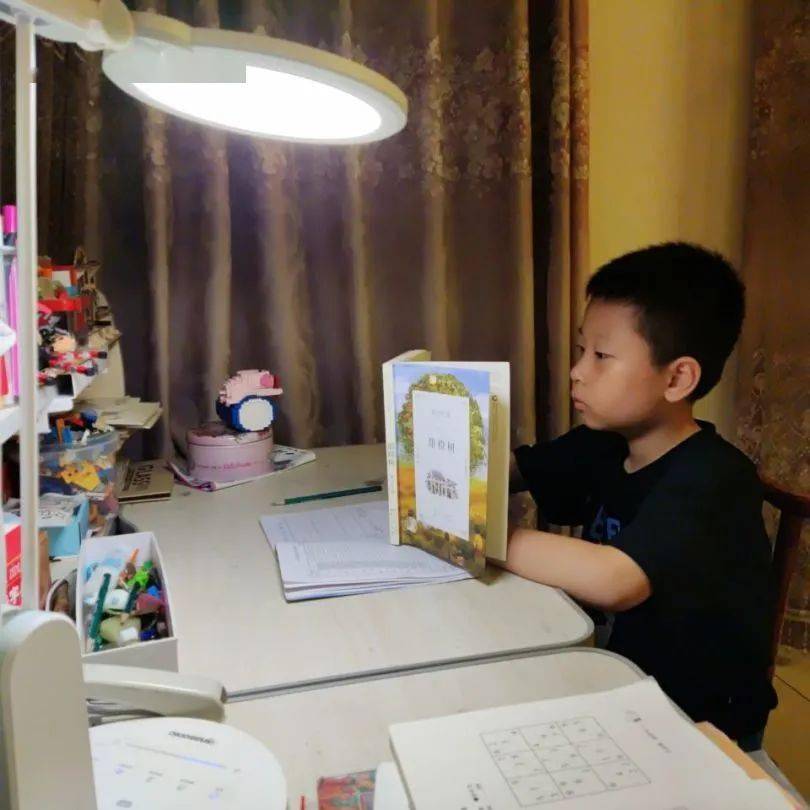 小學班主任寄語_實驗小學班班有讀活動_三6追夢中隊閱讀分享會