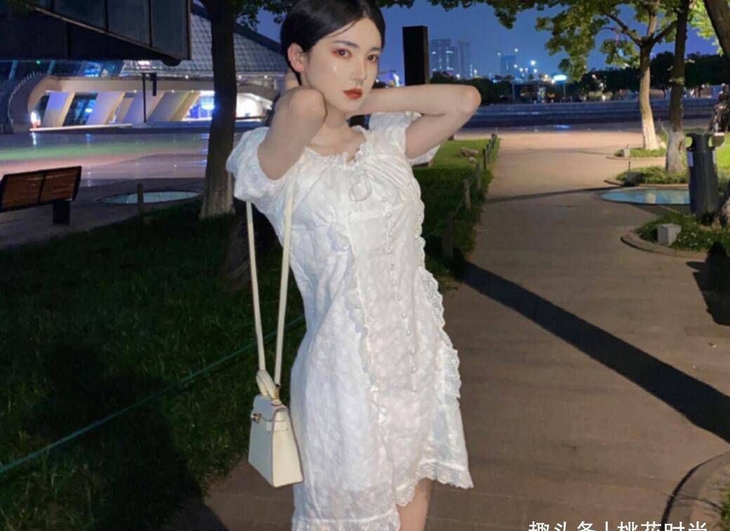 女装大佬李由图片