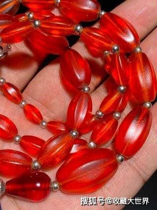 西亚 千年:伊斯兰时期:人脸 老琉璃 项链