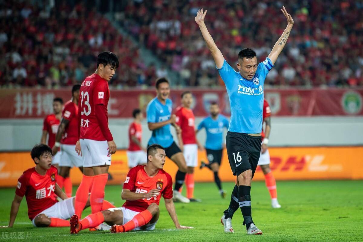 中超亚足联技术分掉至第16位东亚第7，24赛季亚冠名额1+0 