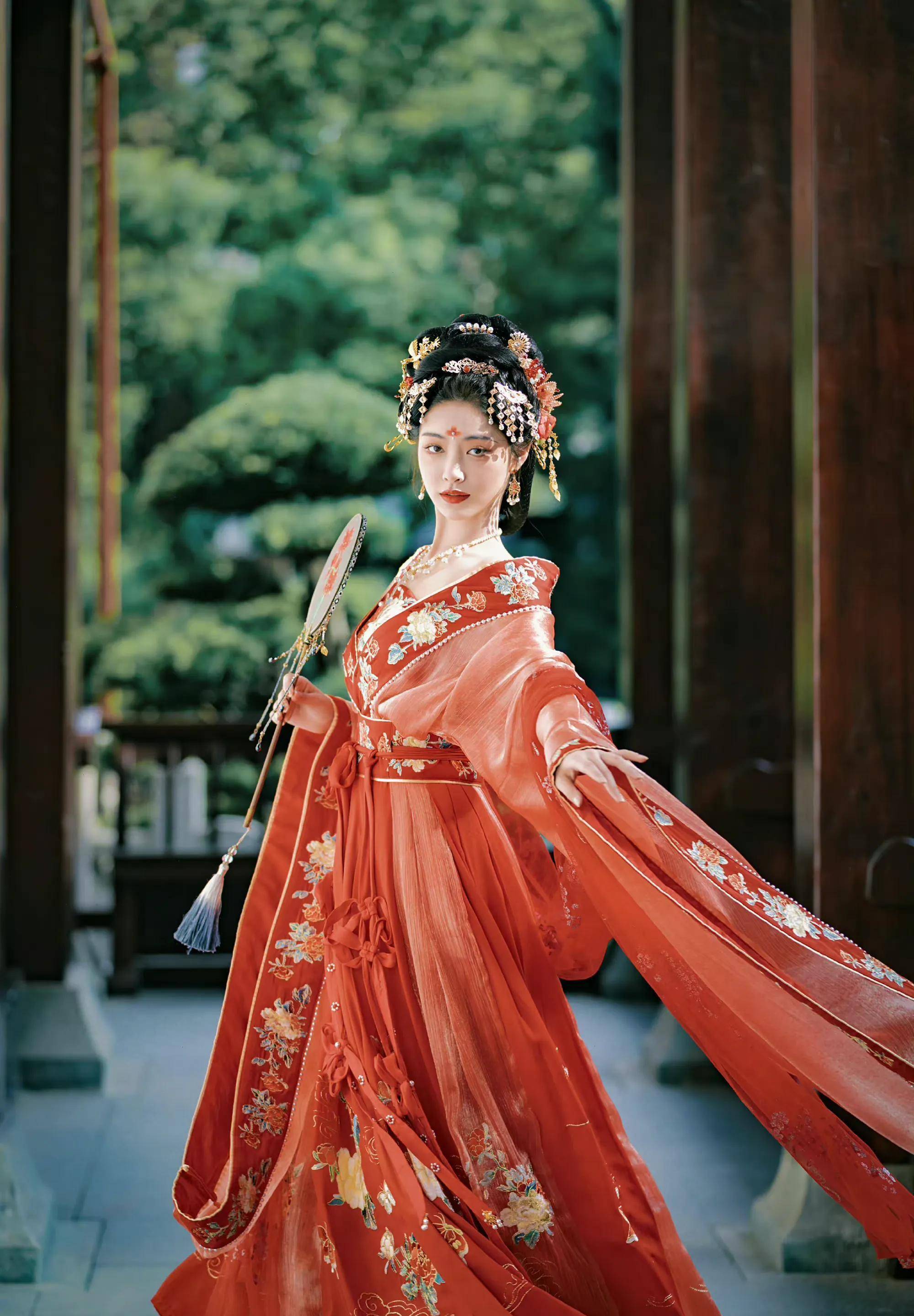 许佳琪中国红古风写真,好妖冶艳丽_一身_祖国_明星