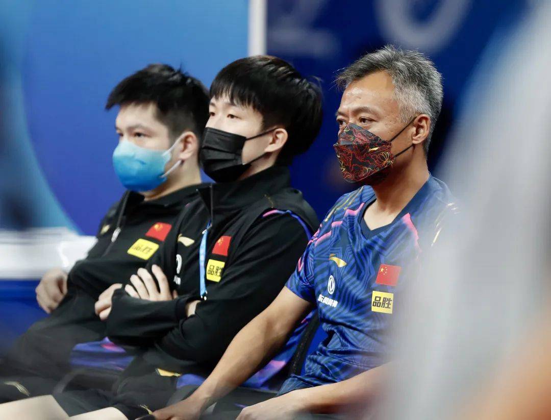 "踏进赛场像回家一样",男乒斩获两连胜_马龙_比赛日_梁靖昆