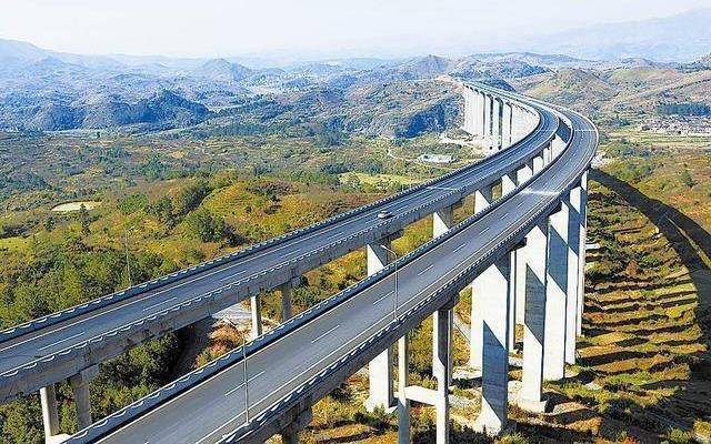 世界上最长的公路桥，耗资106亿建造，保持世界第一已经20年之久