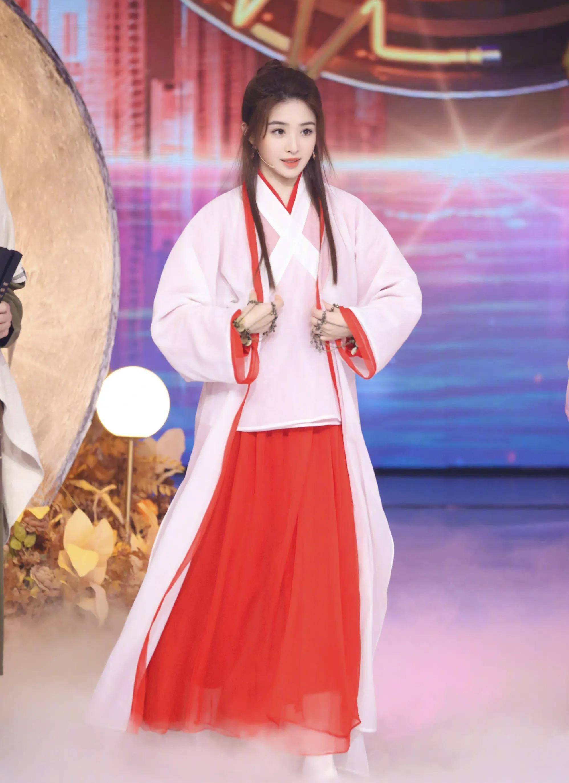 女明星张含韵写真合集:甜美少女,亭亭玉立_张含韵_写真_少女