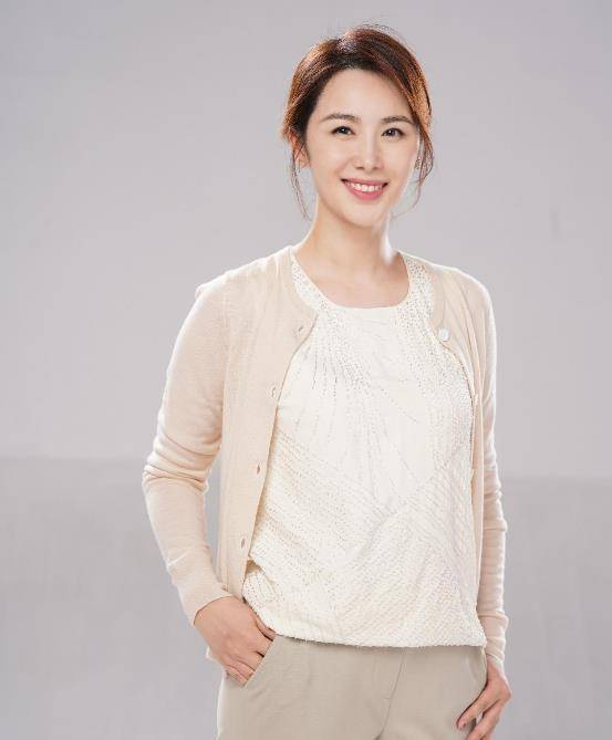 李呈媛:恋过钱枫,嫁梅婷前夫获幸福,却被精神障碍打破_广告_刘诗诗