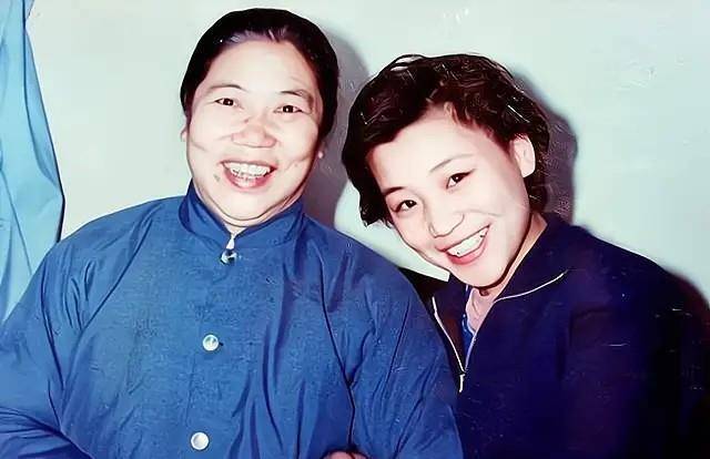 常香玉至今不能原谅她,临终时收回小香玉艺名,两人关系决裂_陈百玲