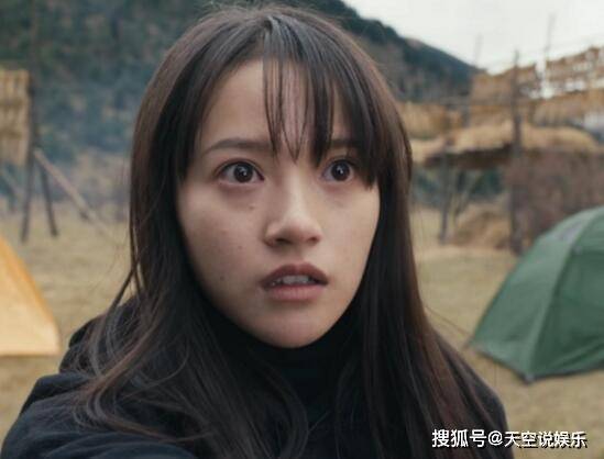 原著小说鬼吹灯昆仑神宫初一结局是死了,他跟白狼王同归于尽了,不知道