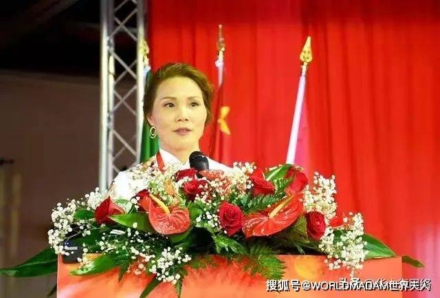 WORLD MADAM世界夫人意大利主席徐月娟出席里米尼华人华侨文艺协会成立庆典