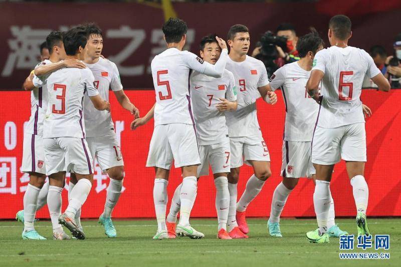 国足FIFA排名降1位亚洲仍排第11 定以二档身份参加亚洲杯抽签