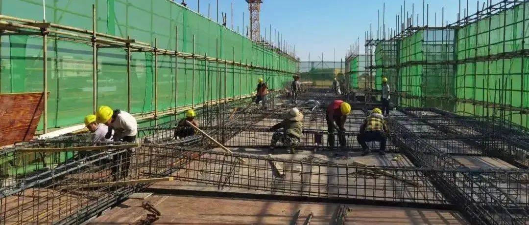 喜迎二十大 国庆“两不停” | 坚守岗位不停工 开足马力忙生产_施工_项目_工作