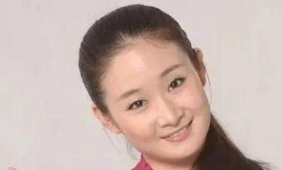3个拒绝拜赵本山为师的女艺人,被迫退出娱乐圈,如今