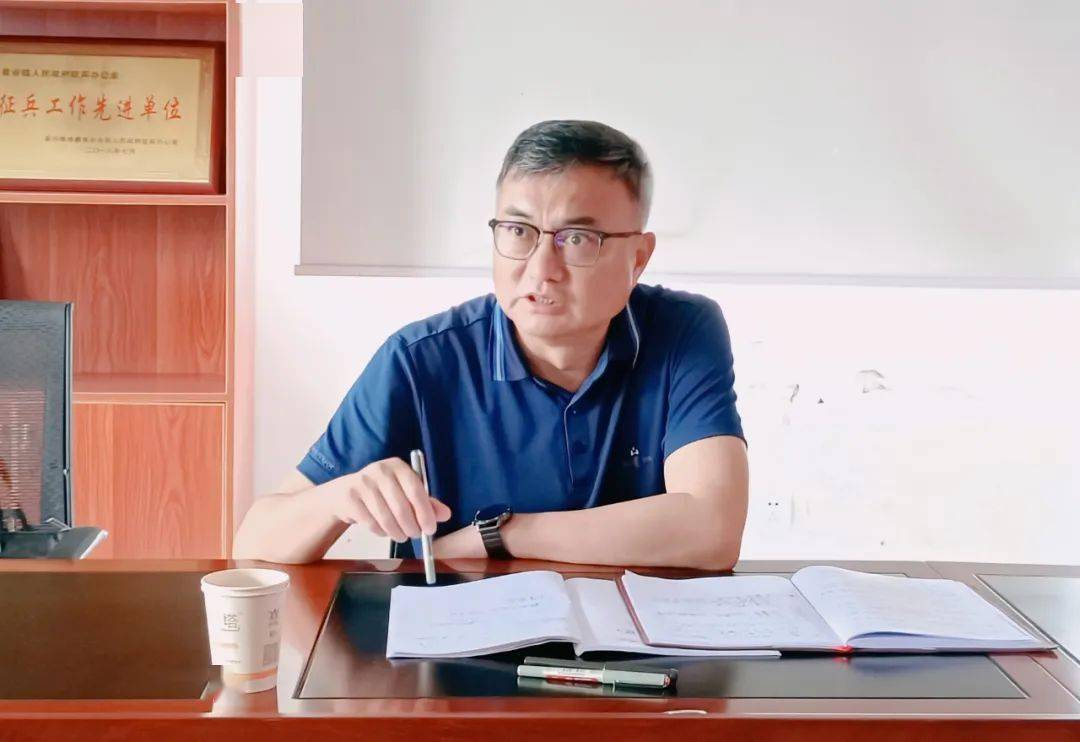 【疫情防控】杨建忠到景谷镇调研疫情防控工作