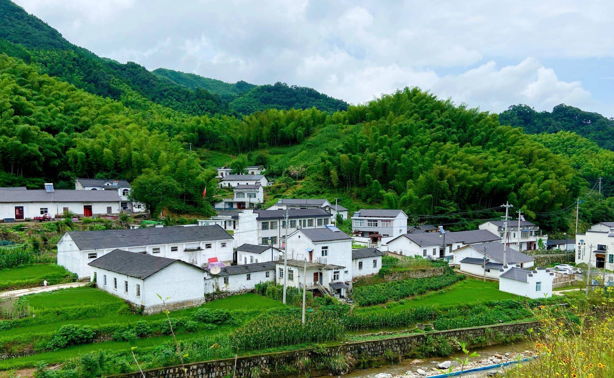 夏日旅游好去处,知道的游客不多_宋家河_霍山_天空