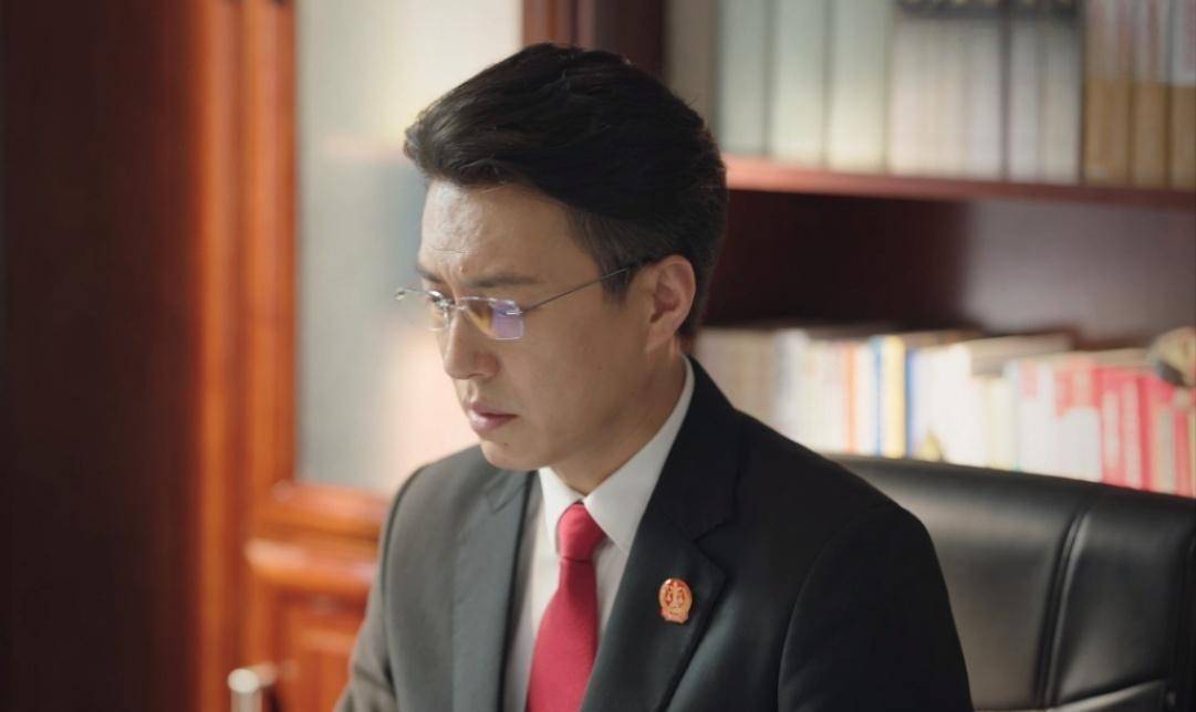 底线:狄伦改弦易辙,周以安遇到大麻烦,叶妈妈可能是结局的关键_迪伦_叶欣_叶父