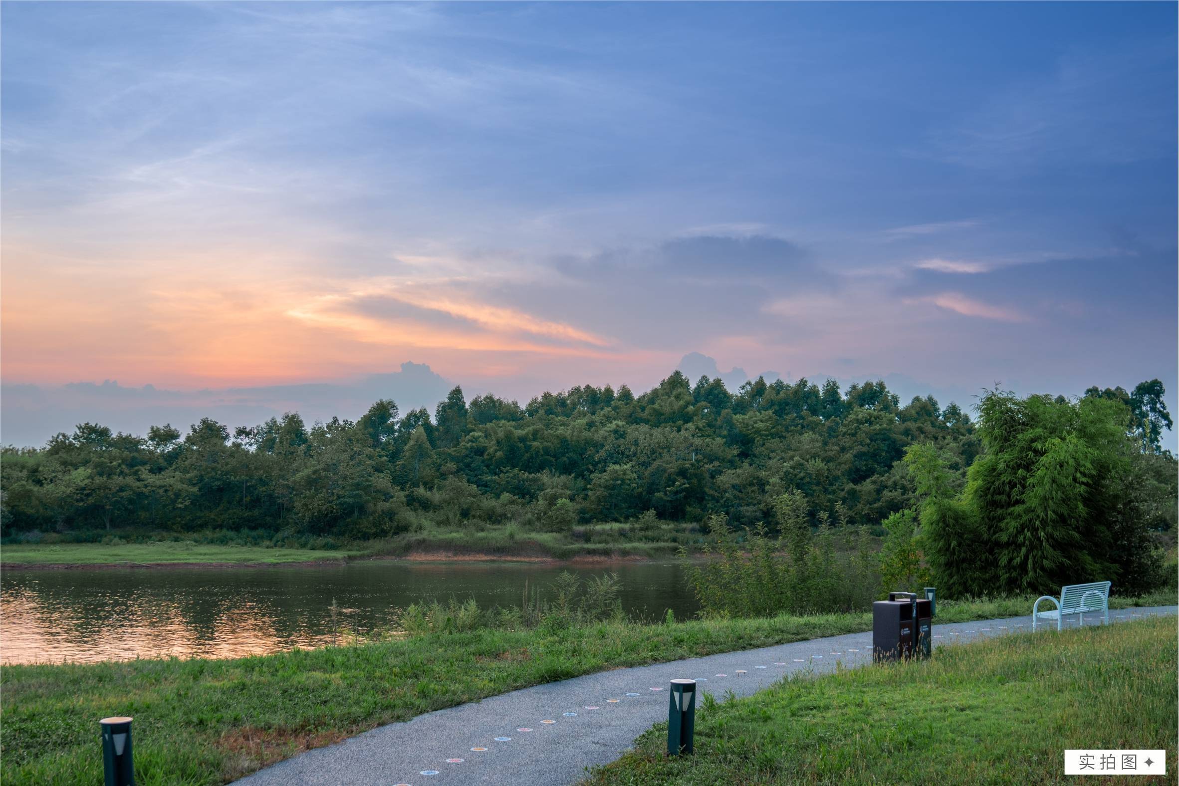 中铁黑龙滩国际旅游度假区值得购买吗?_成都_天府_城市