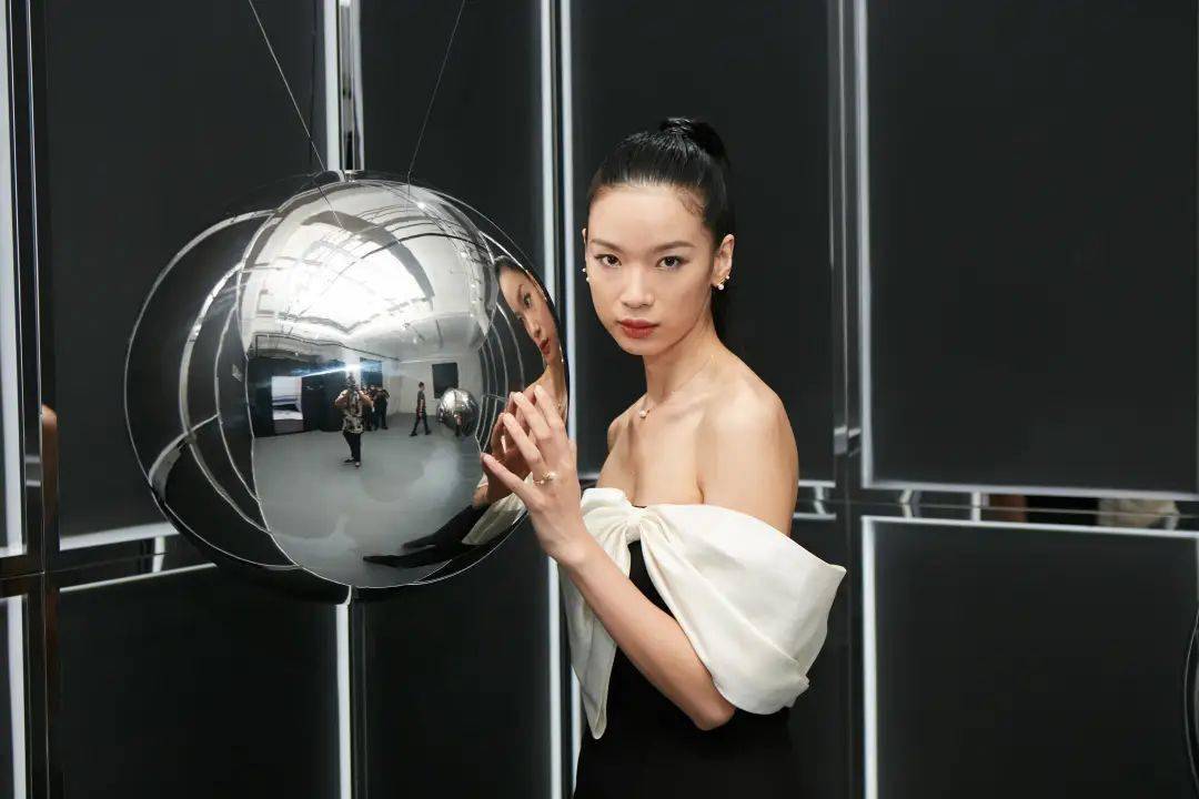 康倩雯|tasaki探索之旅balance of the balance_创意_系列_上海市