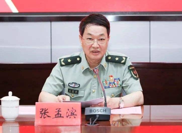 张孟滨:82集团军首任主官,58岁转任二线省军区政委,现在咋样了_林向阳