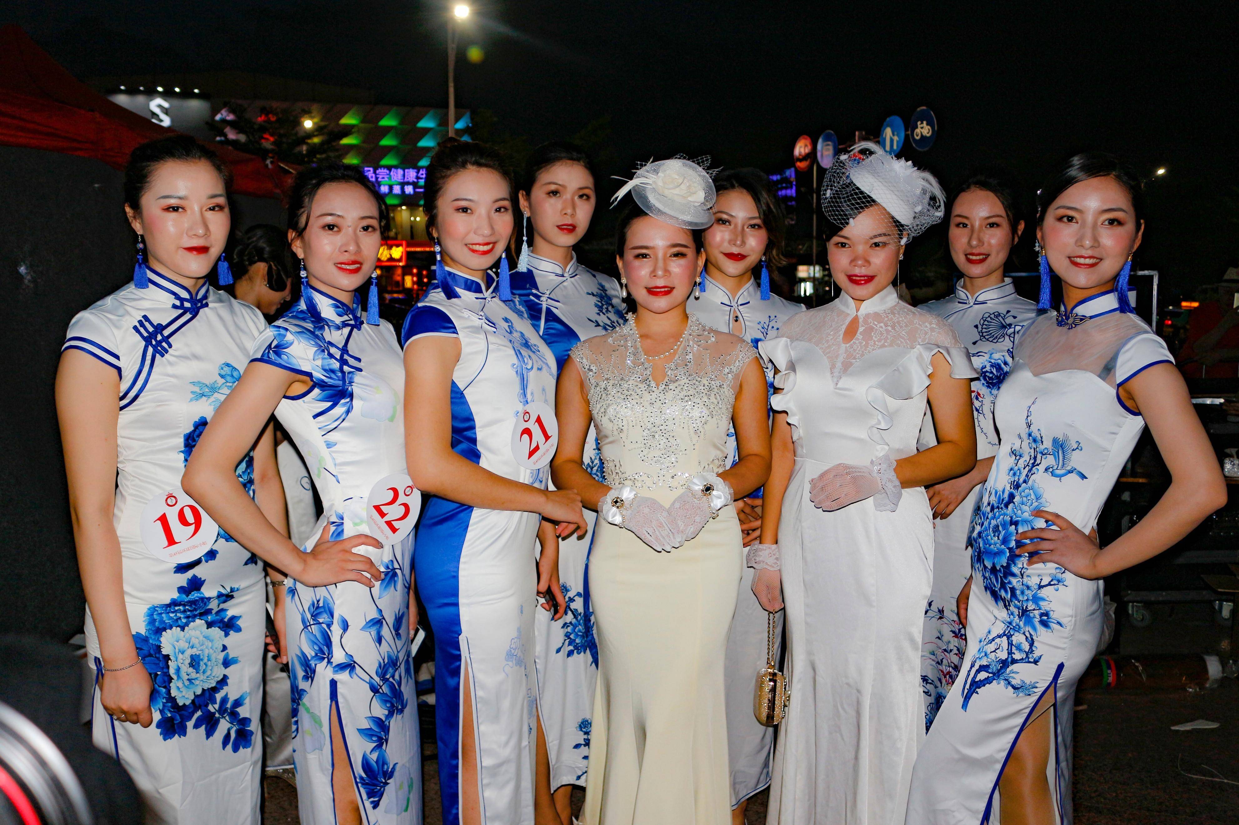 南国有佳人 容华若桃李 记第45届环球国际小姐(广东.