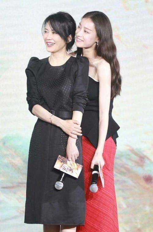 俞飞鸿因为气质高级,赢了很多女明星,却输给了比她白的李小冉!