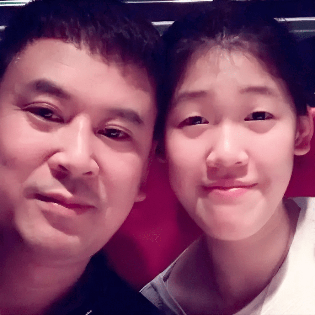 李盈莹:中国女排的当家球星,现在每月还房贷_天津_父母_齐齐哈尔市