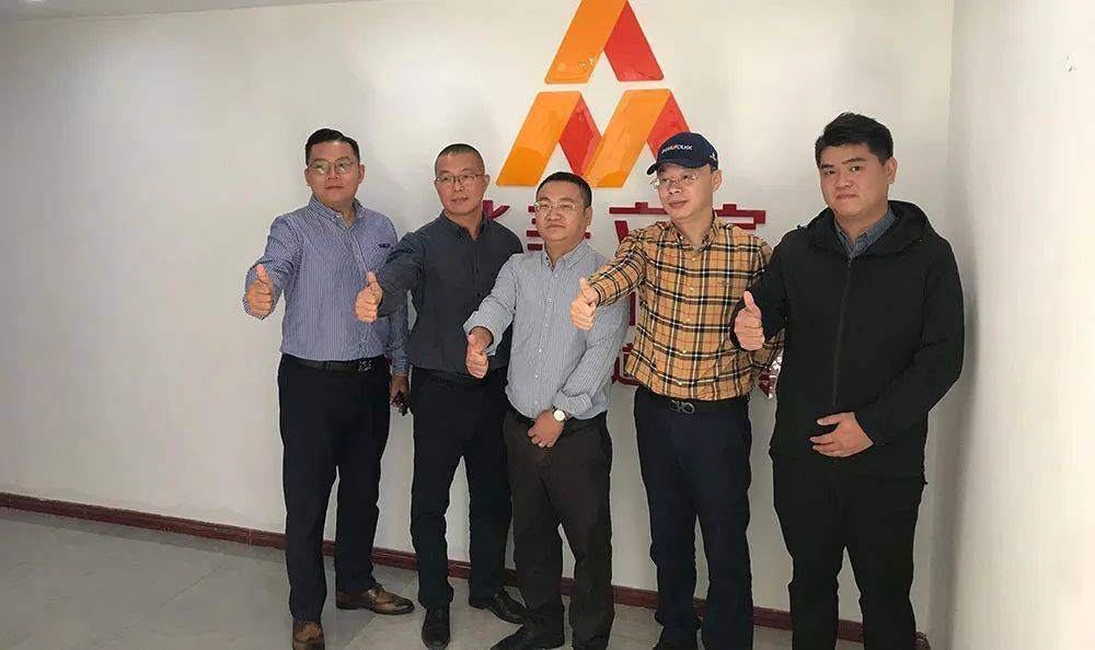 热烈欢迎广东宏拓集团董事长戴志勇先生一行到访江西项目考察调研