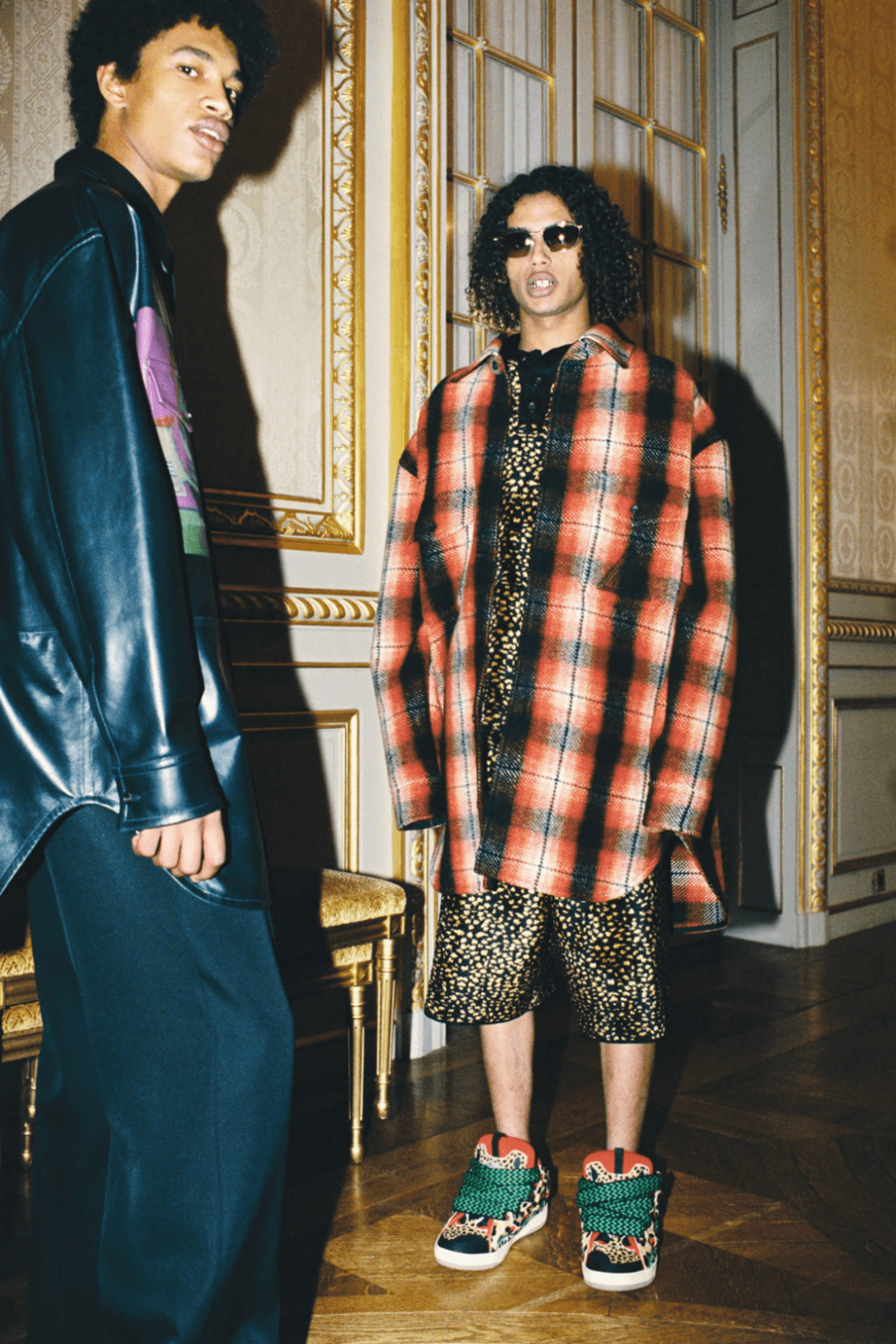 上借鉴了美国老滑板品牌的osiris d3,创造出了带有强烈风格的lanvin