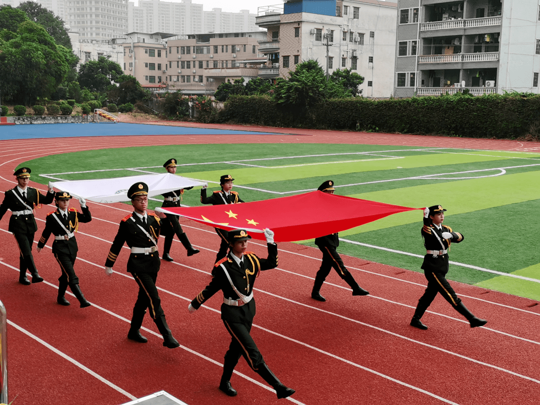 国旗护卫队招新 | 心中有火,眼里有光_训练_活动_要求