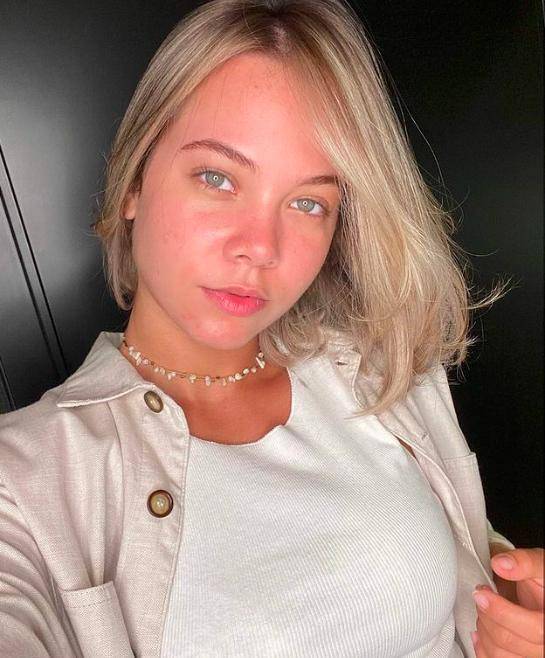 40岁阿德里亚诺与21岁新欢分手 恋情公开仅1个月 两任女友都是学生