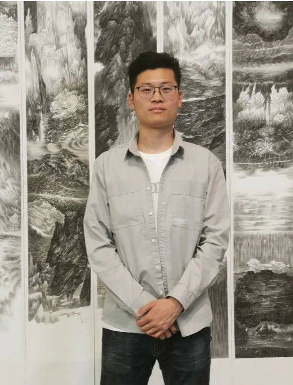 师从张志民,马麟春,王兴堂等著名画家