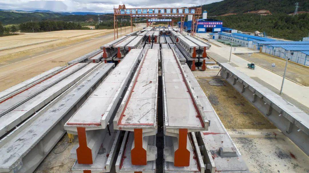 滇藏铁路丽香段完成全线t梁预制_丽江_施工_任务