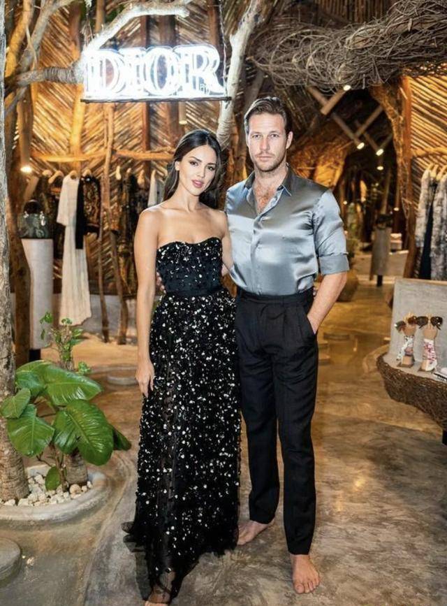 24岁"甜茶"万人迷:被夸欧美圈易烊千玺,3任女友都是星二代_劳瑞_艾米