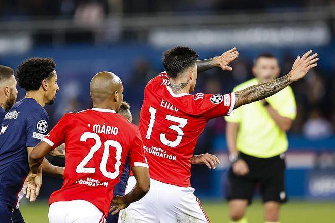 巴黎1比1本菲欧博卡假网梅西包杀缺阵,猛虎变小猫!