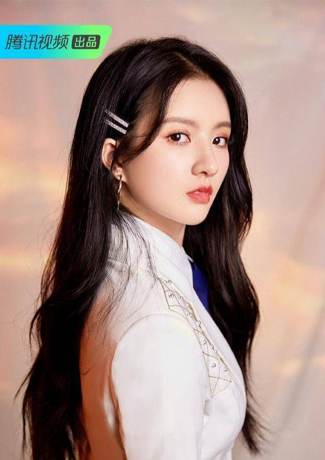 刘些宁不应该只是第六,因为前七名中,只有她对女团有执念_孟美岐_中国