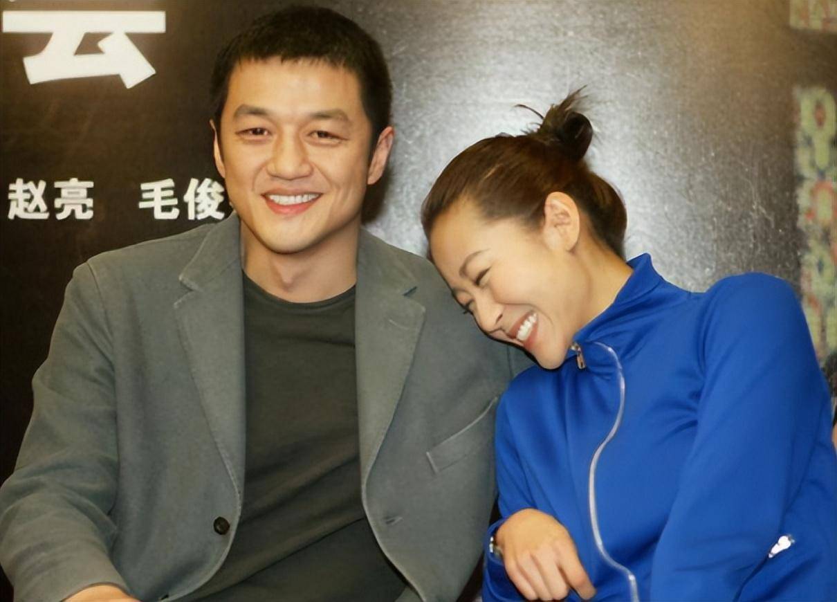 柯蓝:和黄志忠恋爱9年,却不想结婚,50岁依旧单身_科比_李亚鹏_因为