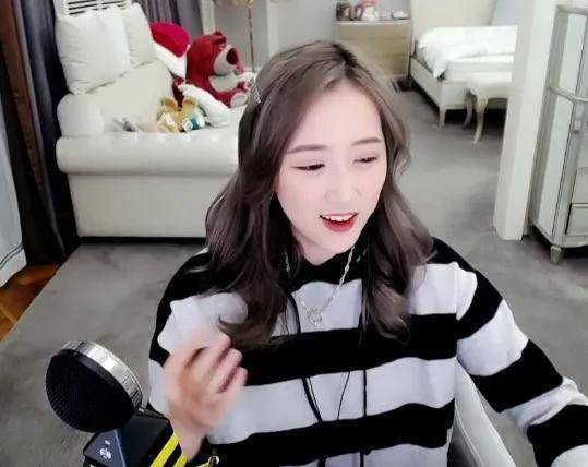 漏m秒解,小洲开播曝代价:无偿续约金牌_封后_处理_芮甜甜